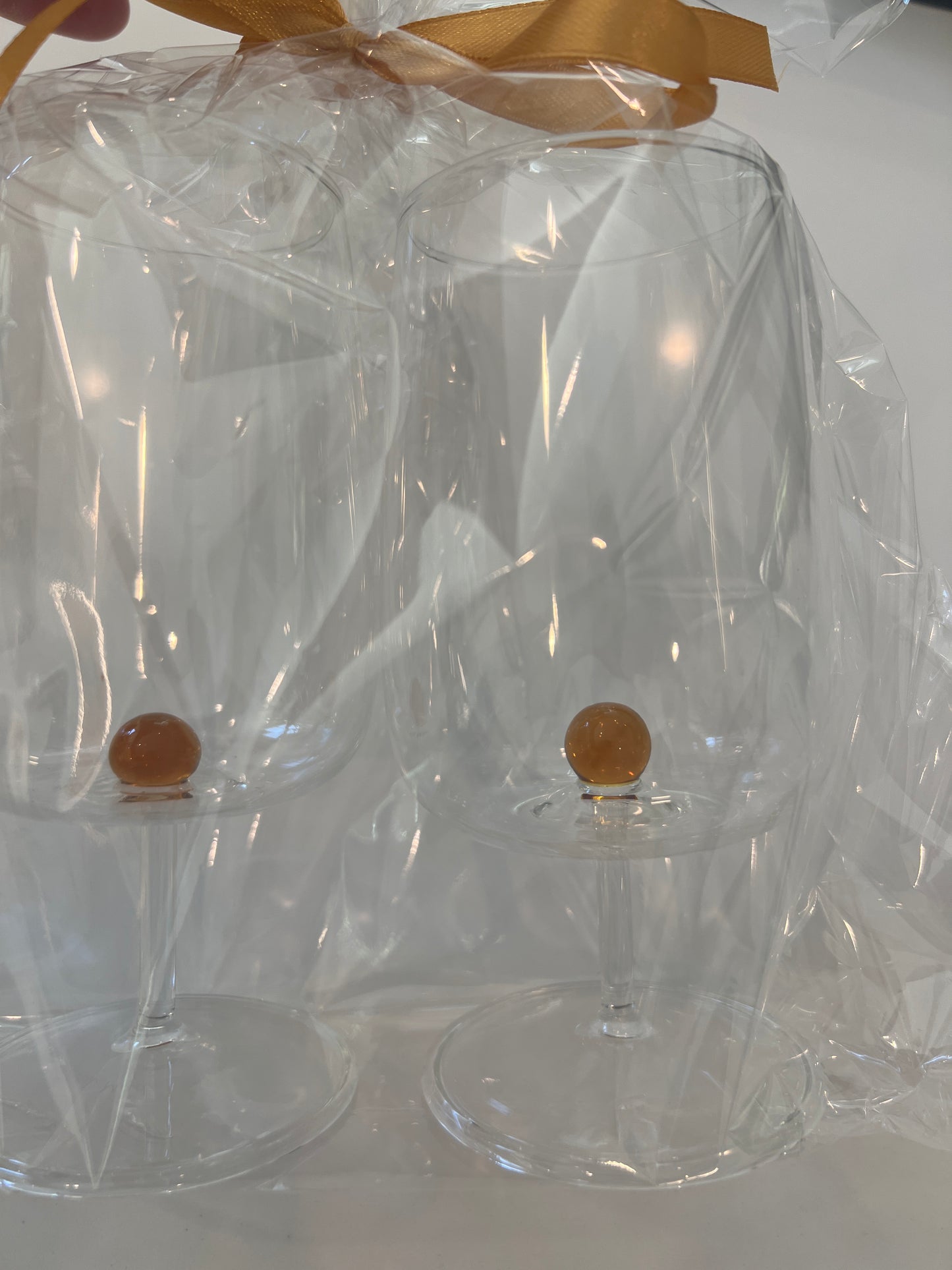 Zafferano Bilia Goblet - Yellow Dot - 2 count package size